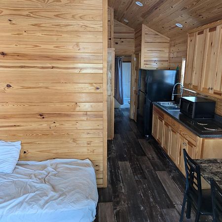 Bonanza Camping Resort ウィスコンシン デルズ エクステリア 写真