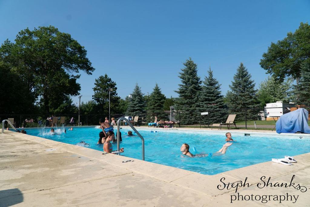 Bonanza Camping Resort ウィスコンシン デルズ エクステリア 写真